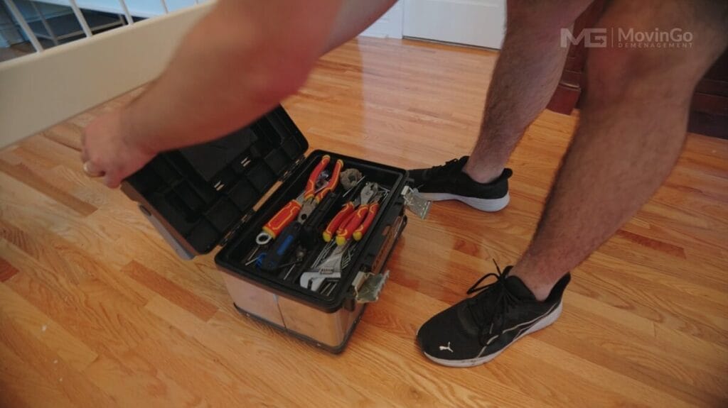 Best Furniture Assembly Service Montreal