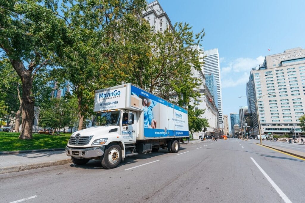 Moving Pointe-Claire Company