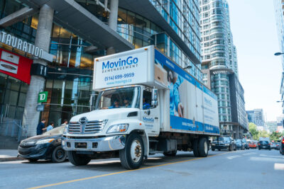 movingo_moving_company_montreal-12-1-400x267-1.jpg